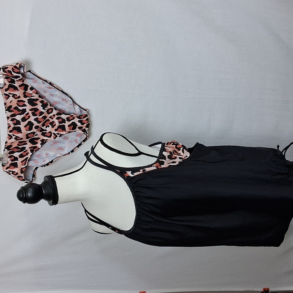 Cheetah Print & Black Two Piece Swimsuit - Size XXL - NWOT